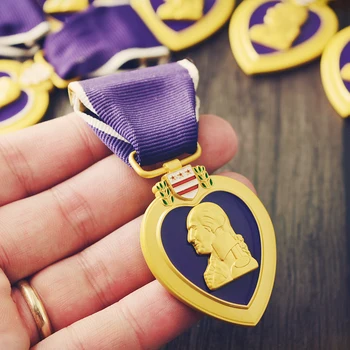35*45mm JAV Armijos Raudonos Širdies Medalis Ordino Pin JAV jūrų Pėstininkas Oro Pajėgų, karinio jūrų Laivyno pakrančių apsaugos Ženklelis Atvartas Skrybėlę Sagė Apdaila