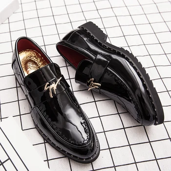 Mados vyriški batai juodos spalvos odiniai batai high-end luxury lakinės odos vestuvių puotą vyrų verslo oficialią dėvėti Oksfordo bateliai